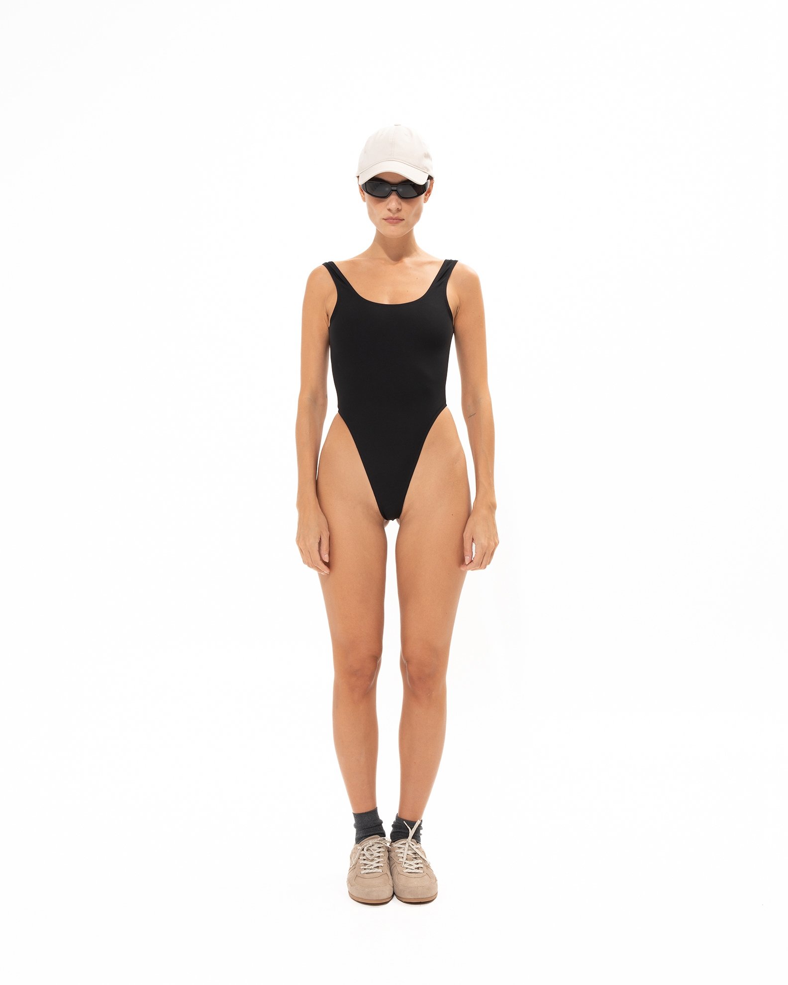 0016099_black-high-thigh-body_1980