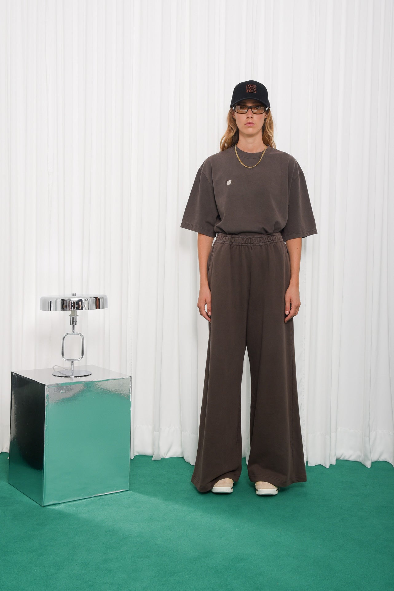 UNIQUE_BROWN_4_28985bdc-cfa3-44a5-890e-960dfa60a1bf